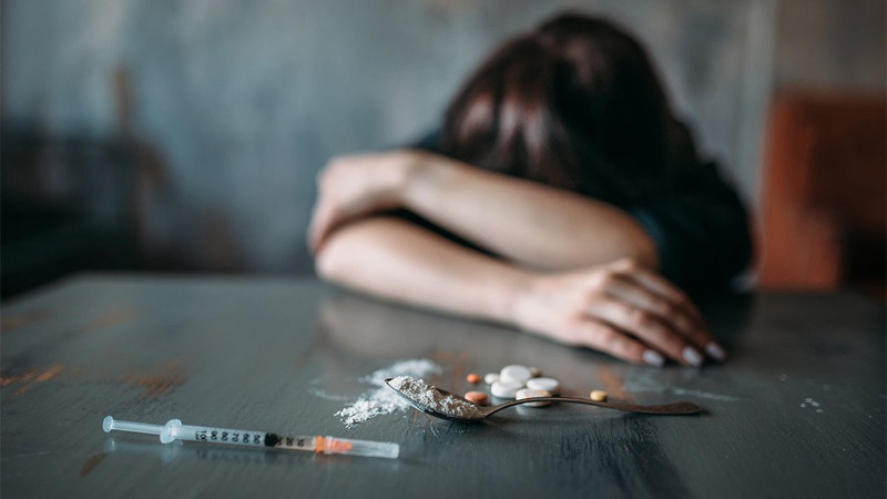 Amsterdamlı işletmeciler uyuşturucu bağlantılı hırsızlık ve rahatsızlıklarla mücadele için özel güvenlik tuttu
